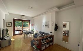 Fleming Hill Apartments - Free Private Parking & Garden